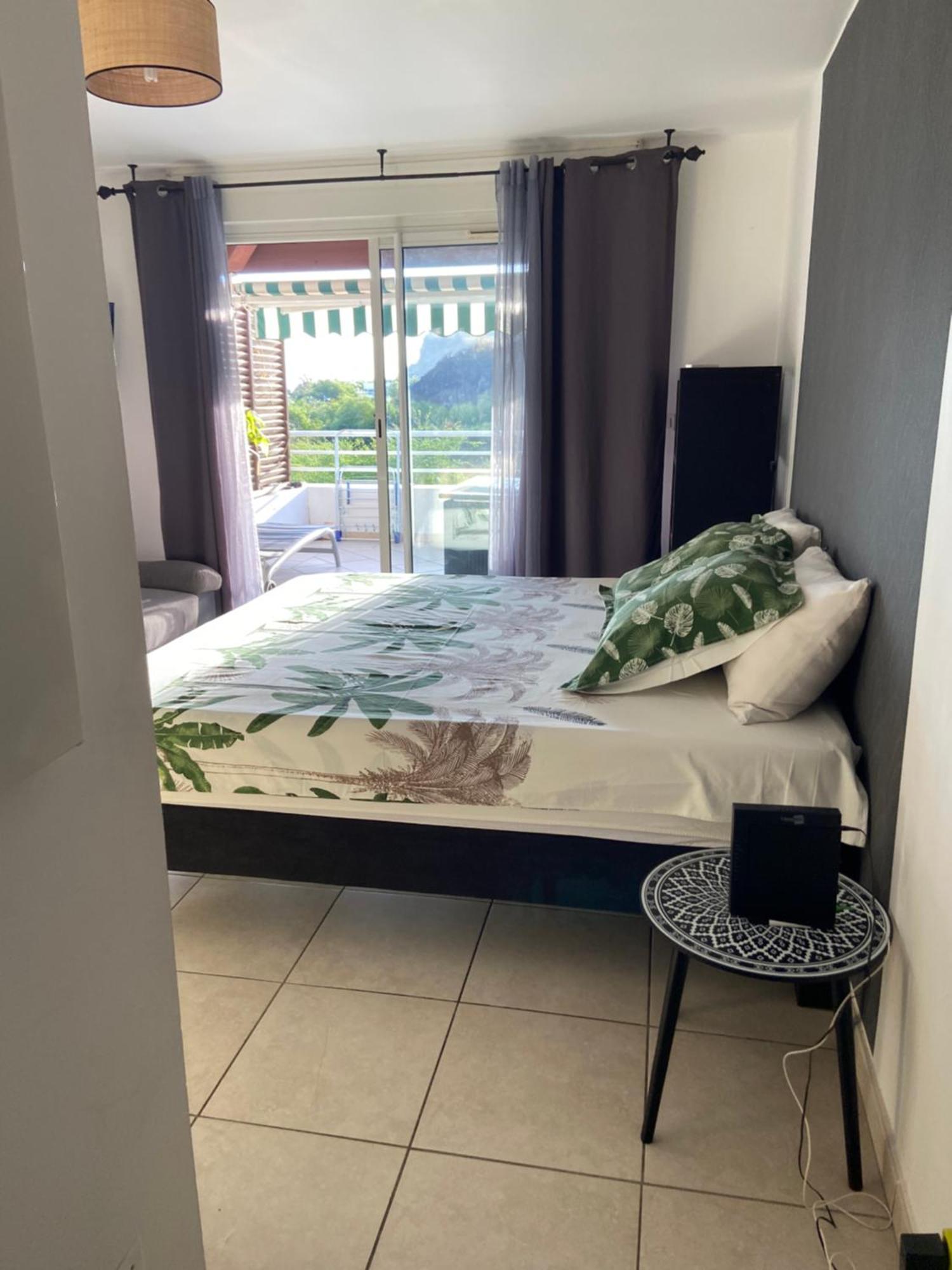Apartament Les Pieds Dans L'Eau ! Saint-Gilles Les Bains Zewnętrze zdjęcie